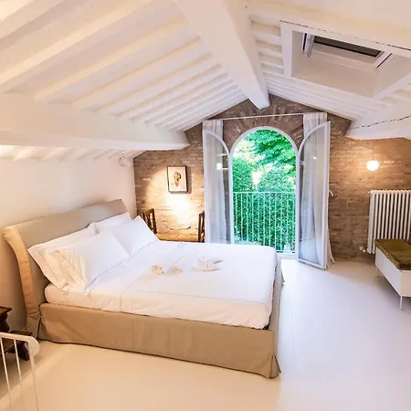 Dellefarfalle Boutique Bed & Breakfast