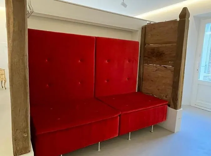 Dellefarfalle Boutique Bed & Breakfast