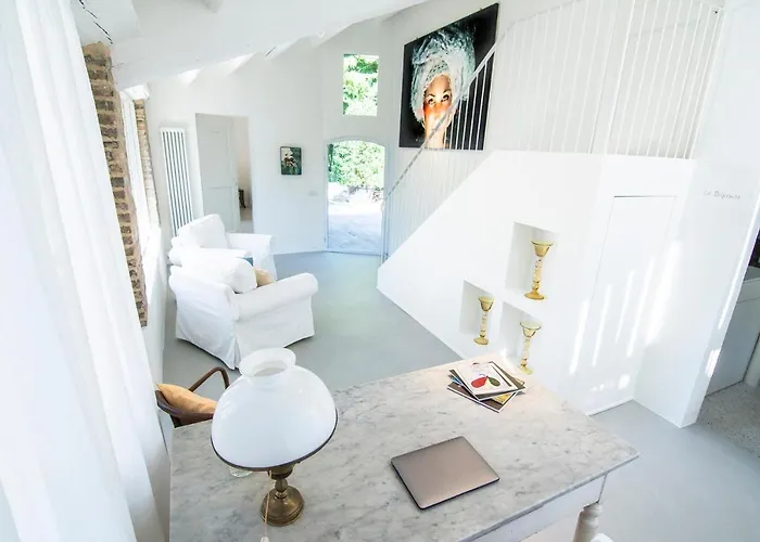 Dellefarfalle Boutique 4* Santarcangelo di Romagna