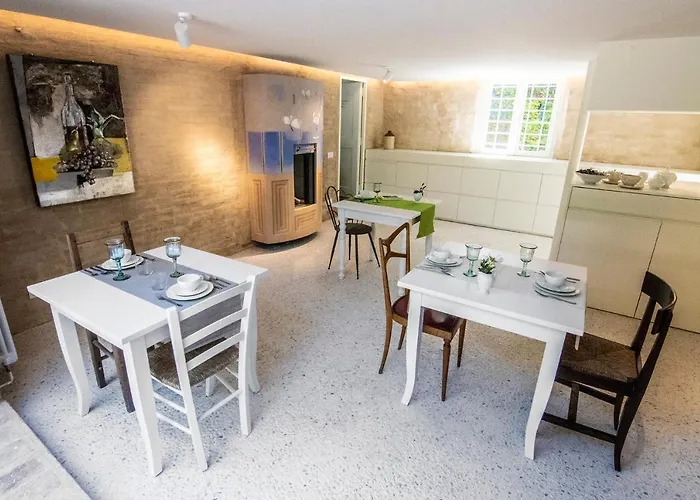 Dellefarfalle Boutique 4* Santarcangelo di Romagna